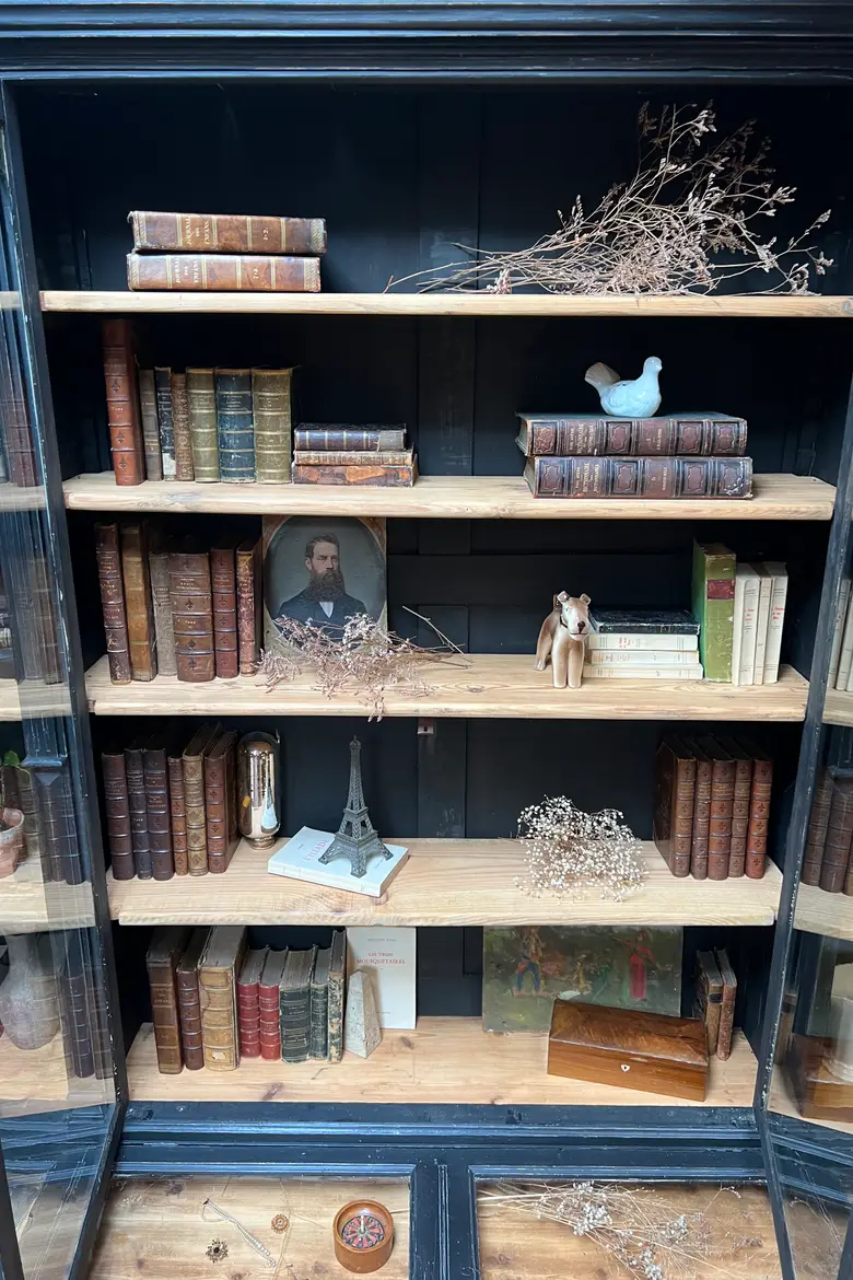 Bibliothèque de magasin époque Napoléon III