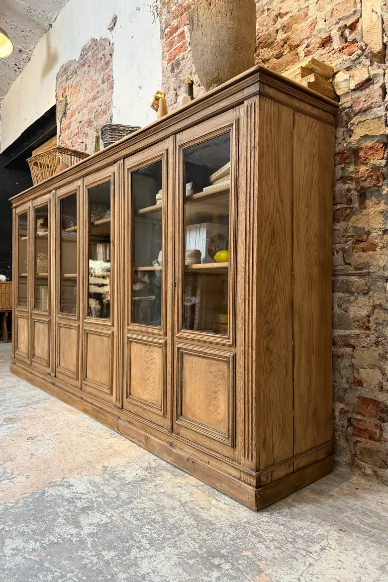 Bibliothèque d’école en chêne – 6 portes