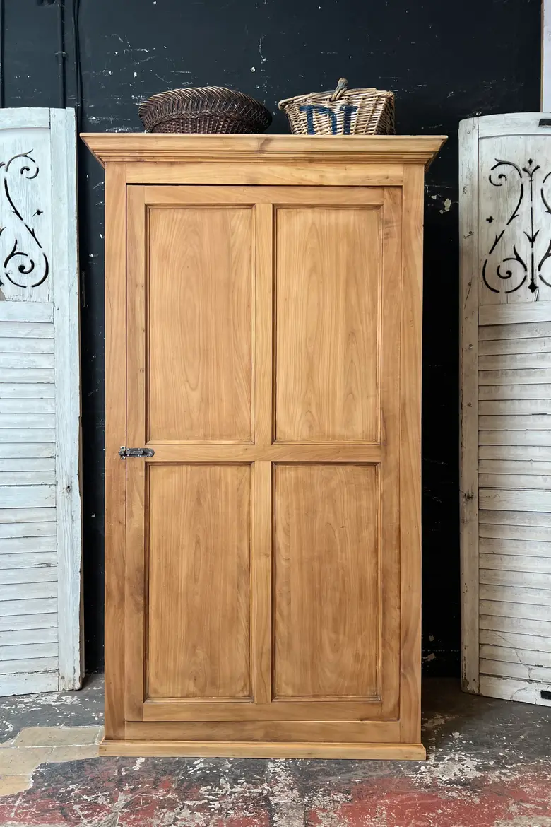 Bonnetière en cerisier