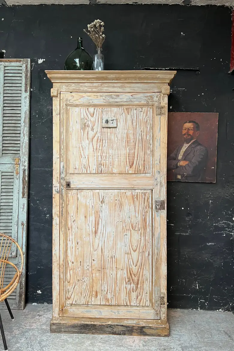 Bonnetière en sapin Début XXème