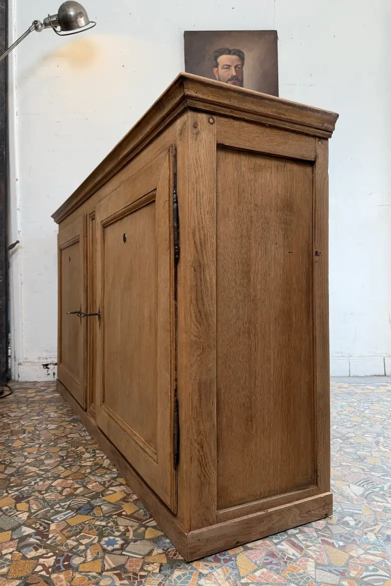 Buffet ancien en chêne