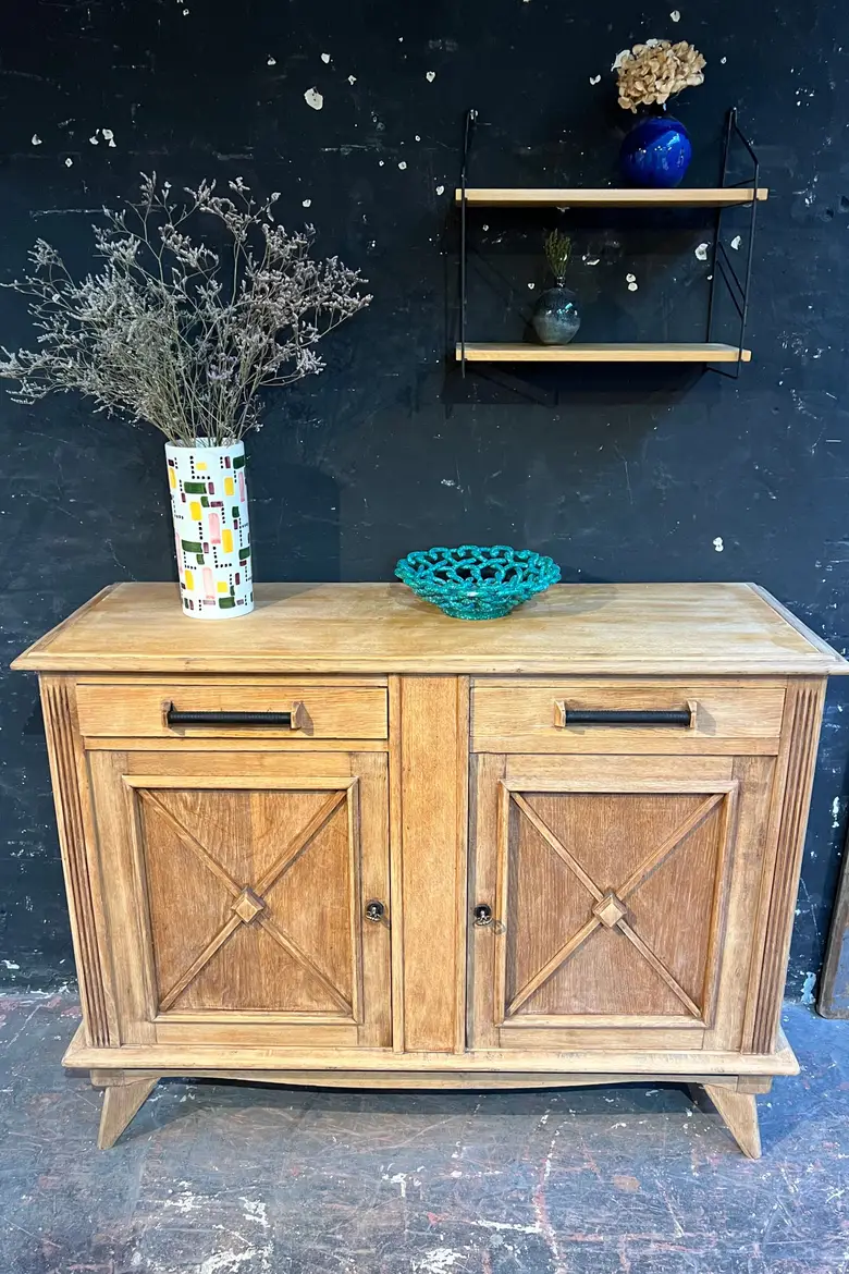 Buffet des années 50 en chêne