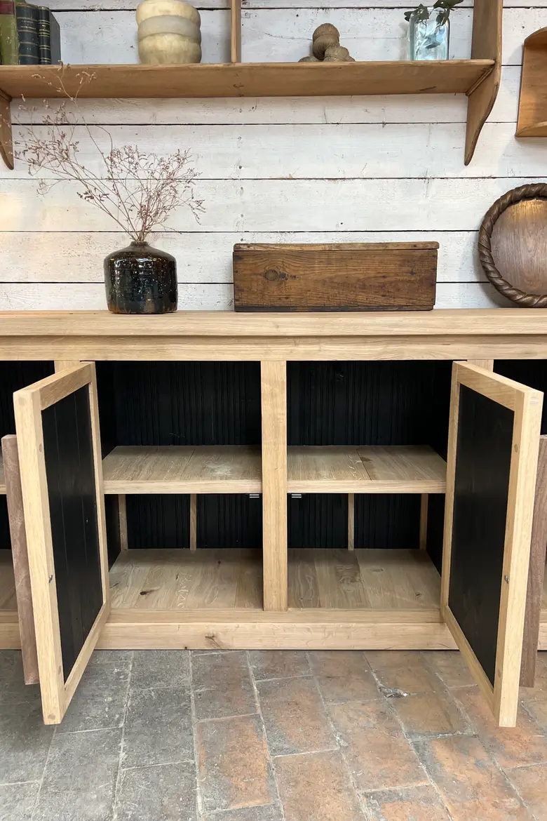 Buffet en chêne massif – Fabrication artisanale