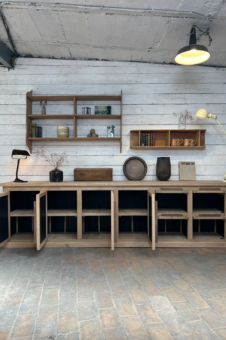 Buffet en chêne massif – Fabrication artisanale