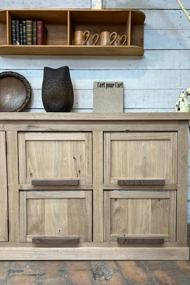 Buffet en chêne massif – Fabrication artisanale
