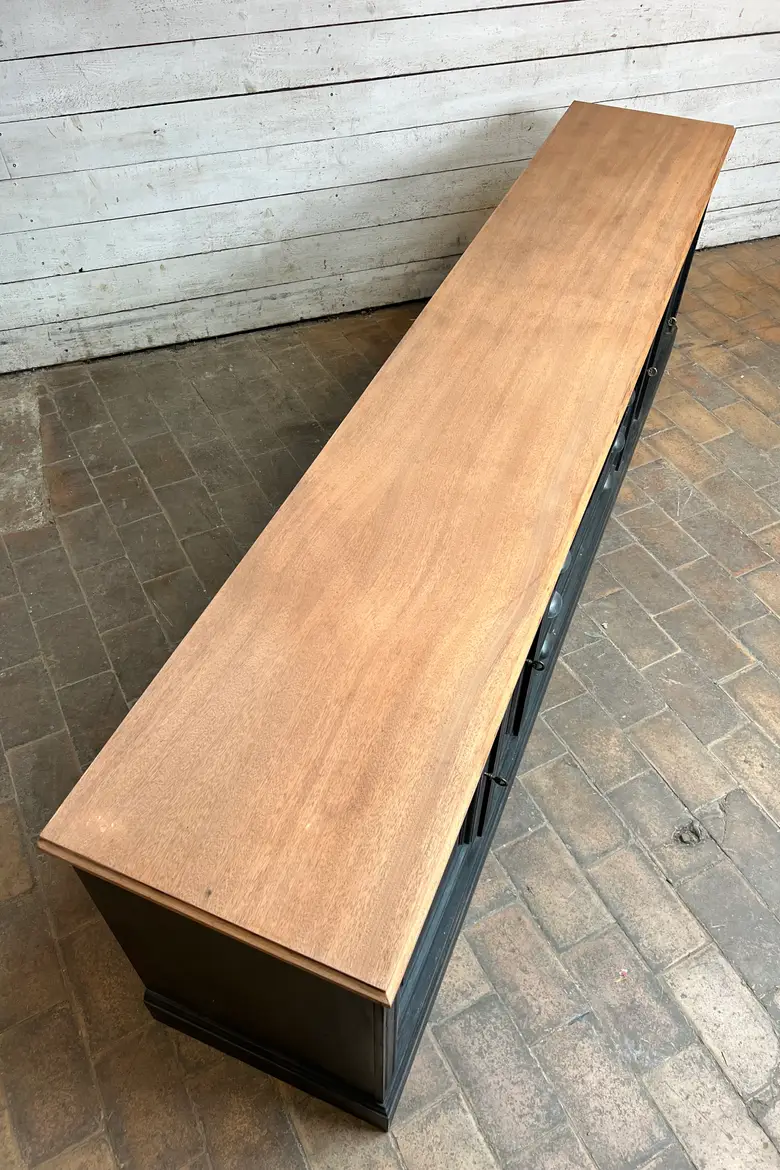 Buffet esprit atelier – années 80