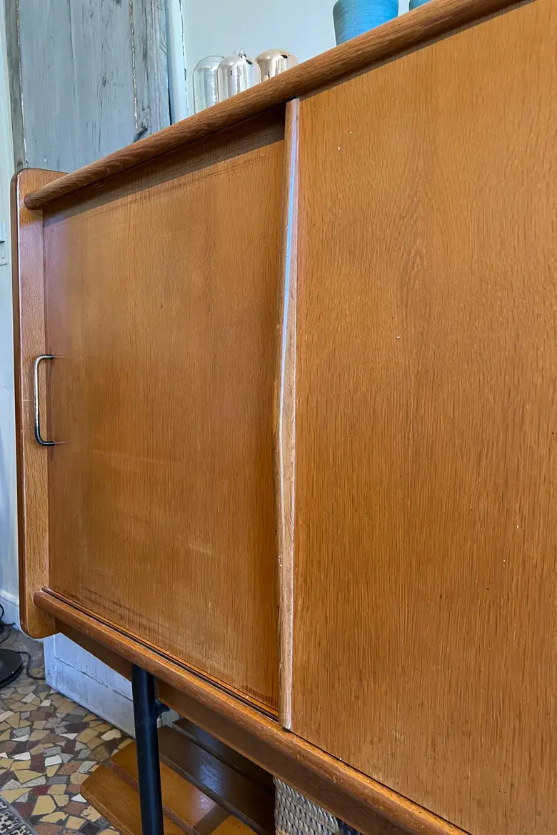 Buffet français en chêne Années 50