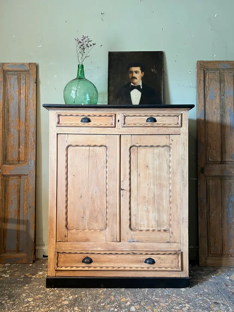 Buffet parisien en orme Début XXème