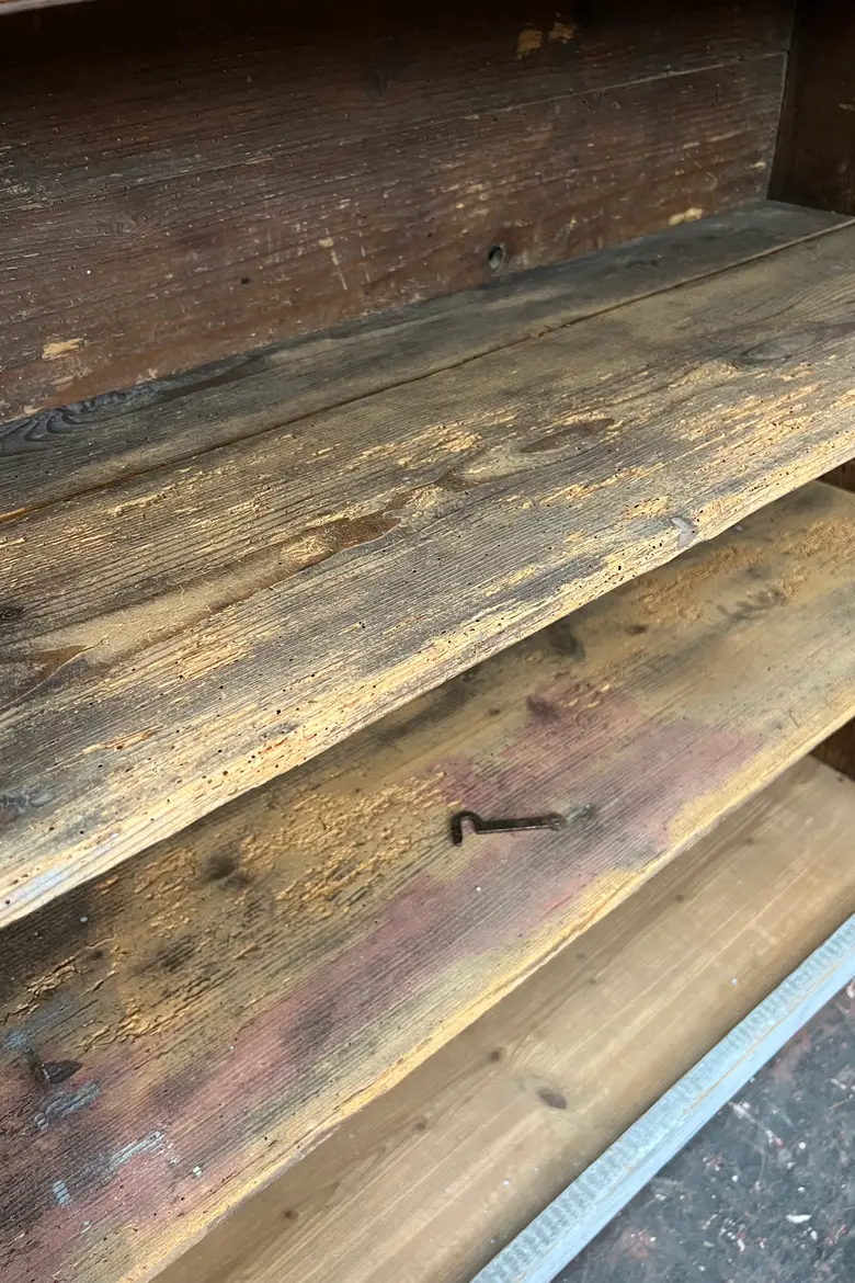 Buffet parisien patiné en bois Début XXème