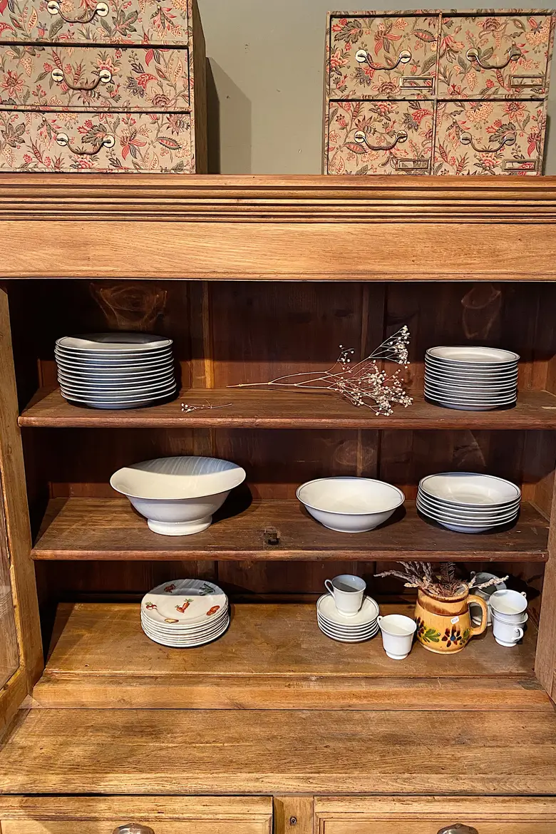 Buffet vaisselier en chêne Début XXème