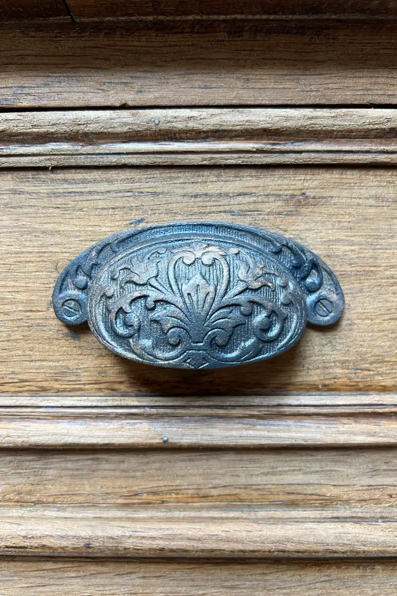 Buffet vaisselier en chêne