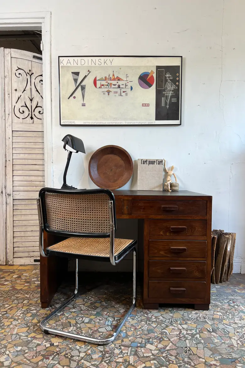 Bureau Art déco en noyer - années 1930