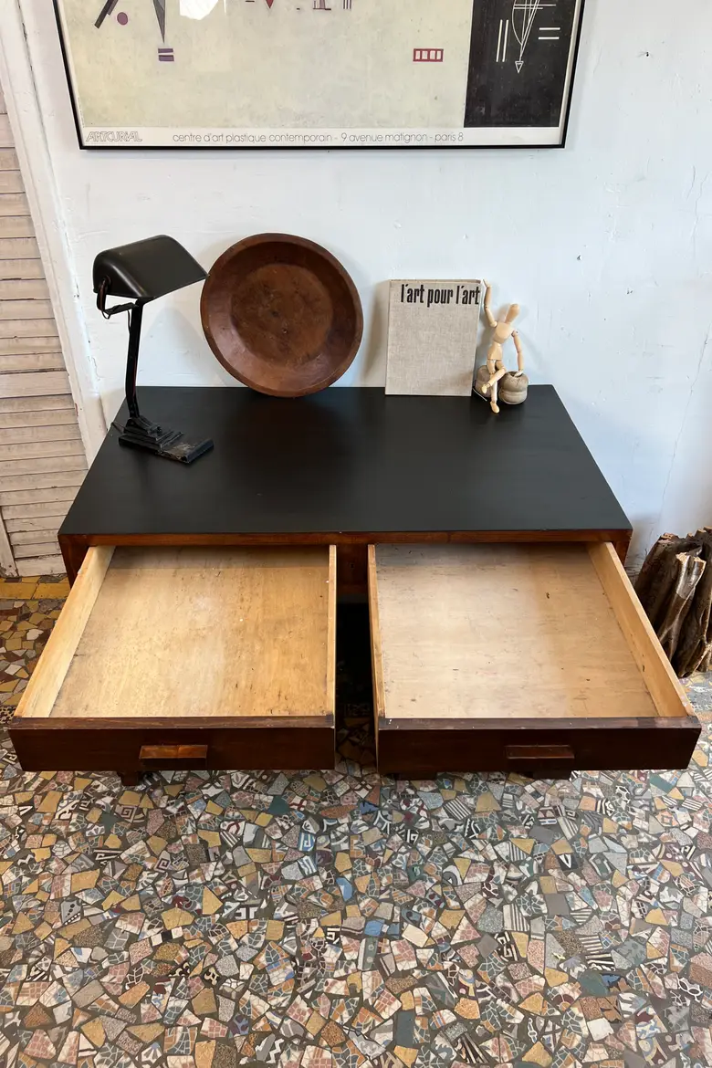 Bureau Art déco en noyer - années 1930