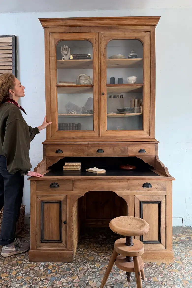 Bureau bibliothèque en noyer – XIXe siècle