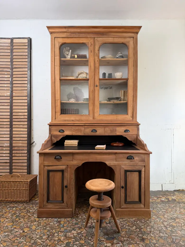 Bureau bibliothèque en noyer – XIXe siècle