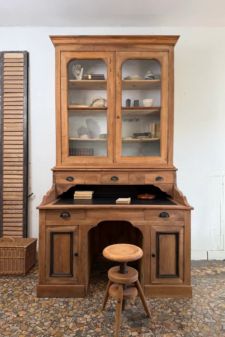 Bureau bibliothèque en noyer – XIXe siècle