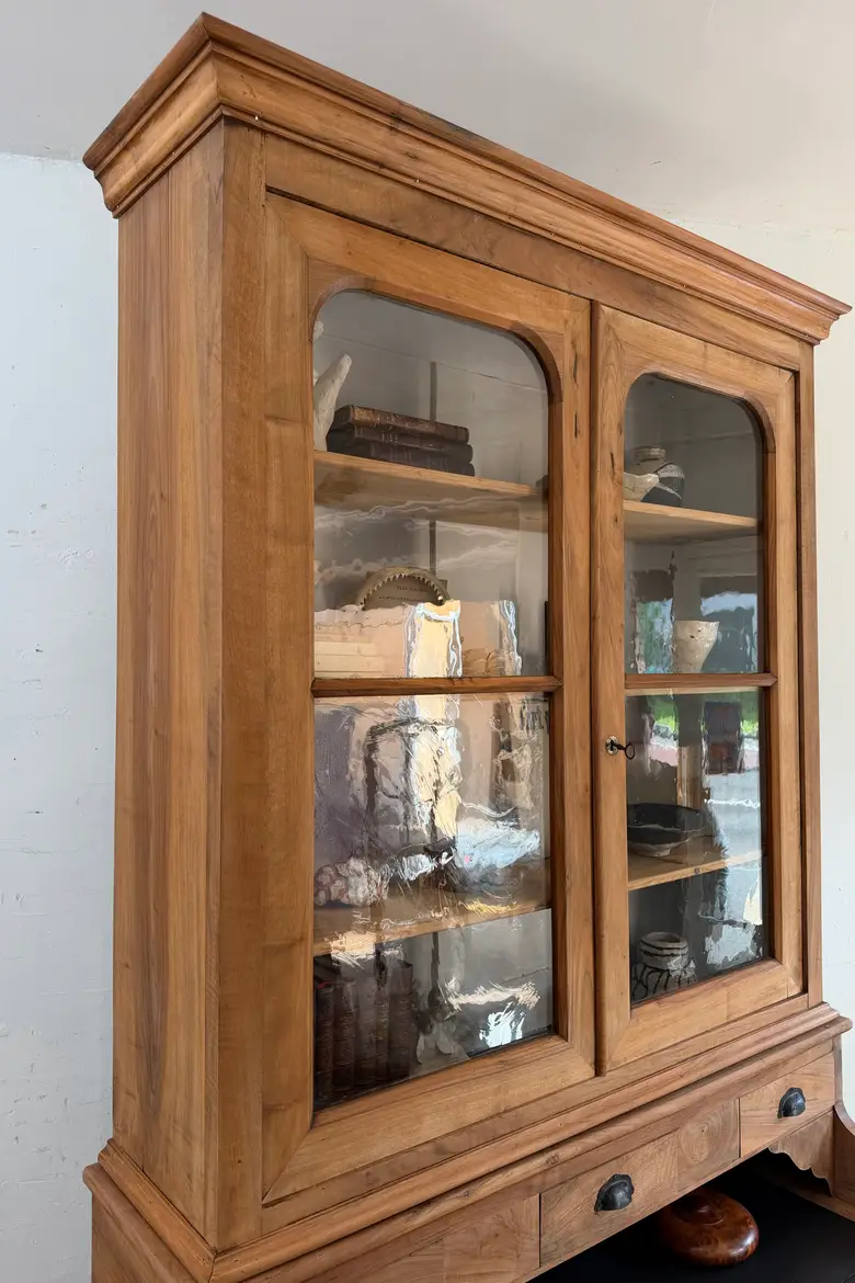 Bureau bibliothèque en noyer – XIXe siècle