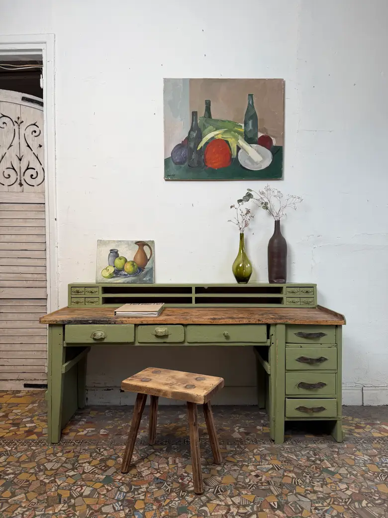 Bureau d’atelier pour enfant – pièce unique