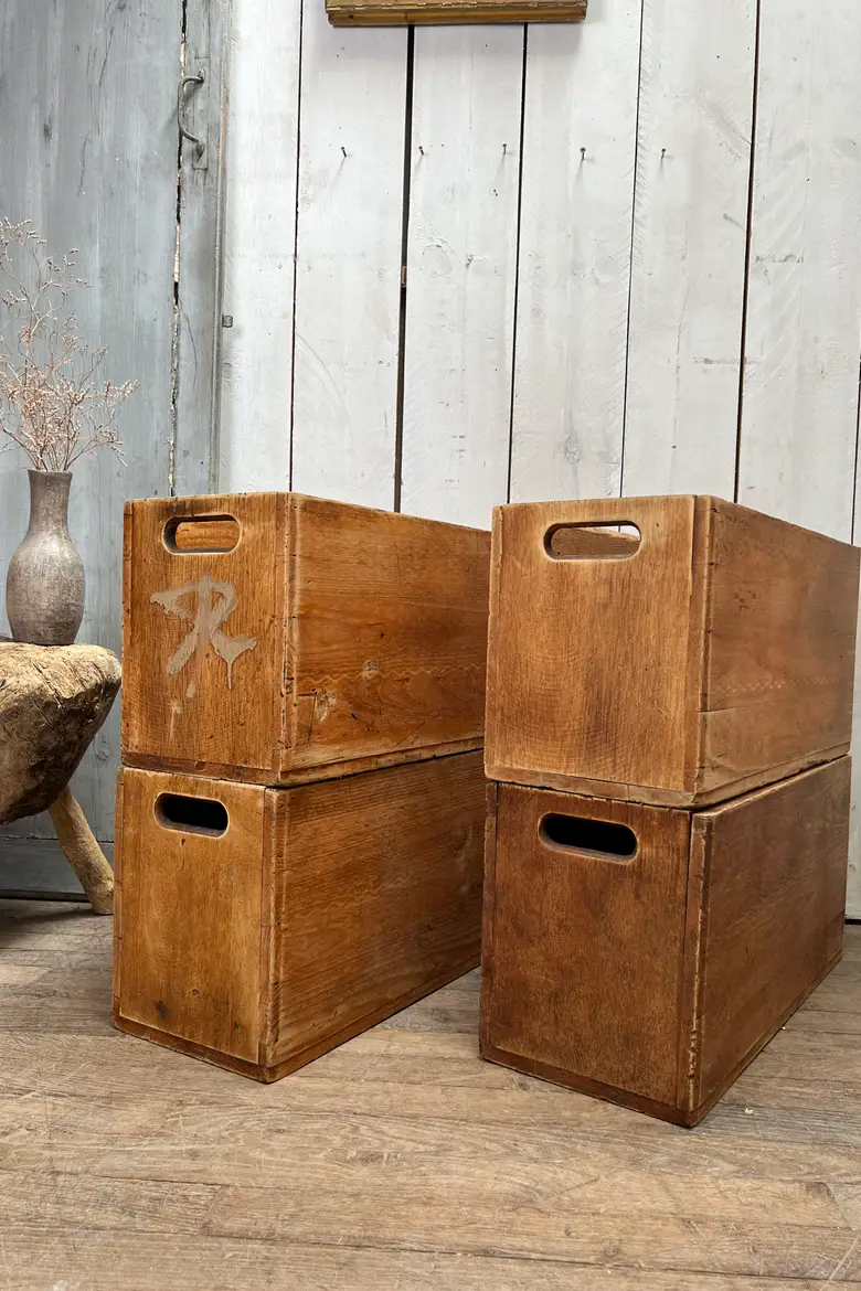 Caisses d’usine en bois