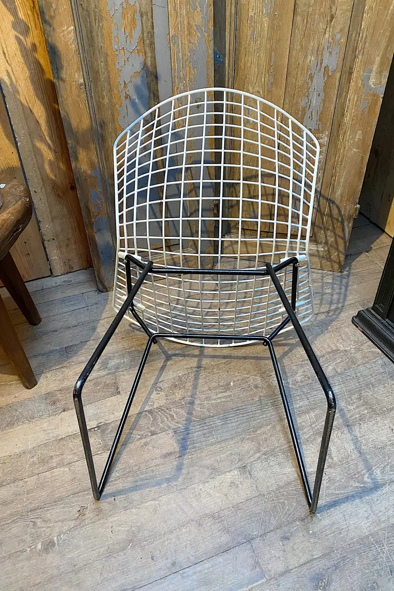 Chaise Bertoïa vintage Années 50