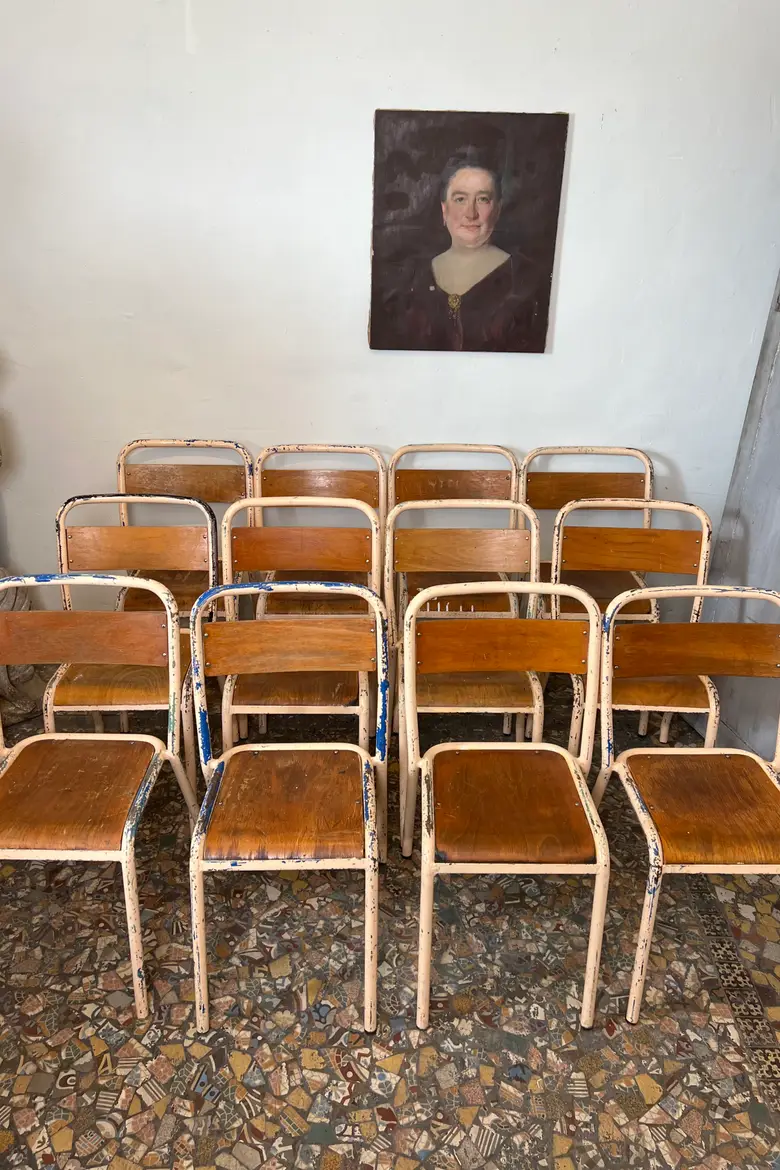 Chaises d’école Tolix