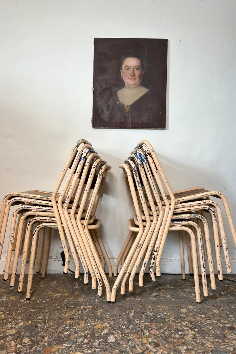Chaises d’école Tolix