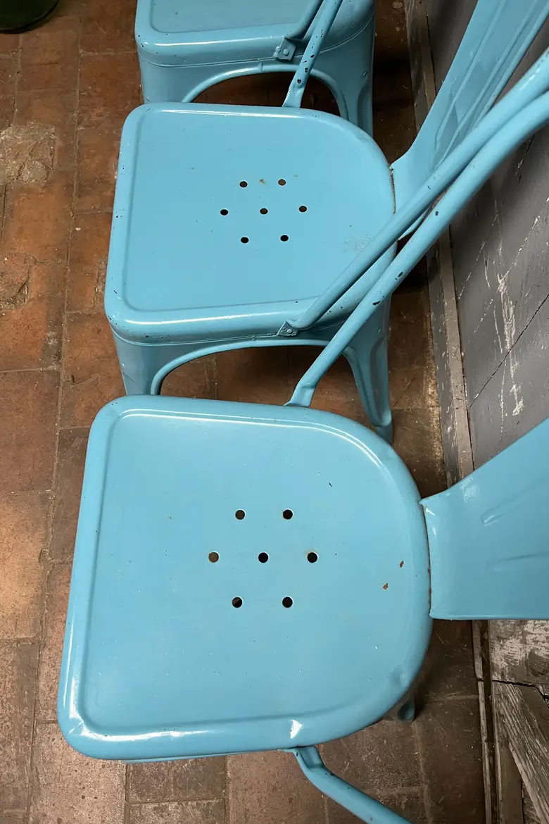 Chaises Tolix couleur d’origine Années 50