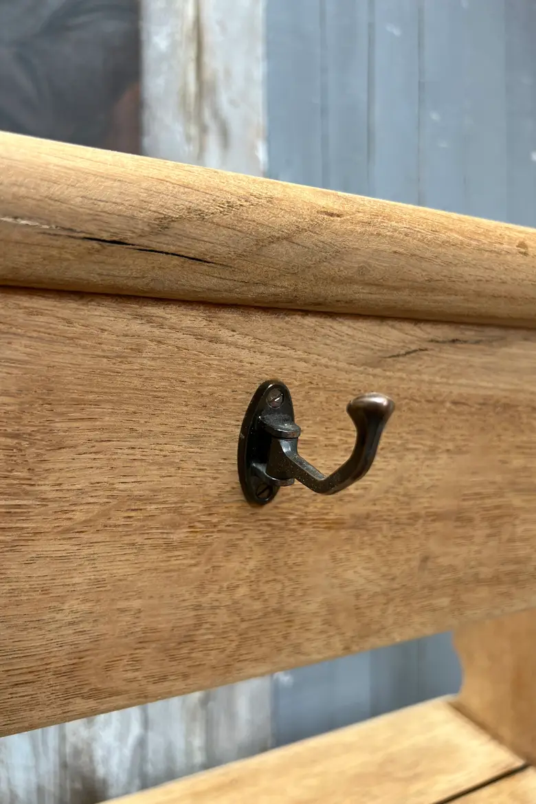 Chic banc d’église en chêne