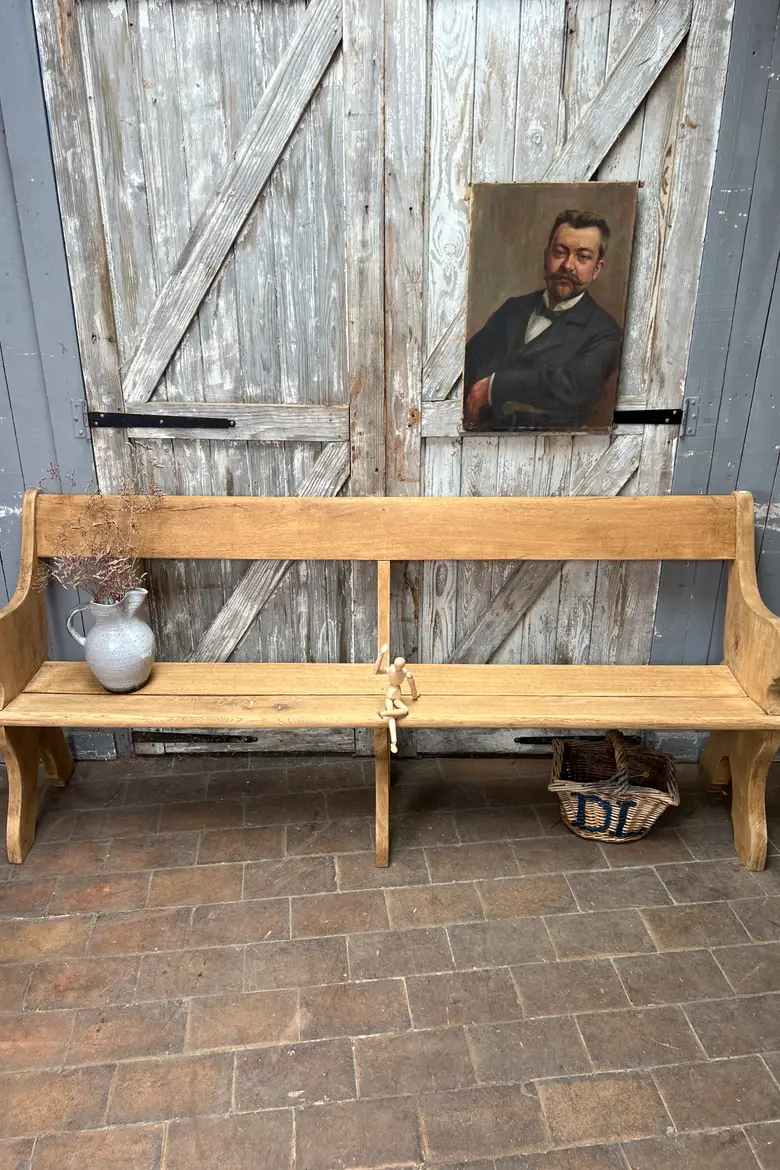 Chic banc d’église en chêne