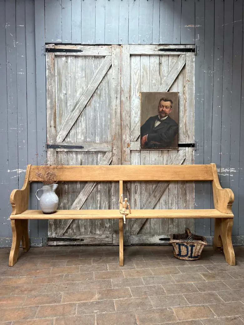 Chic banc d’église en chêne