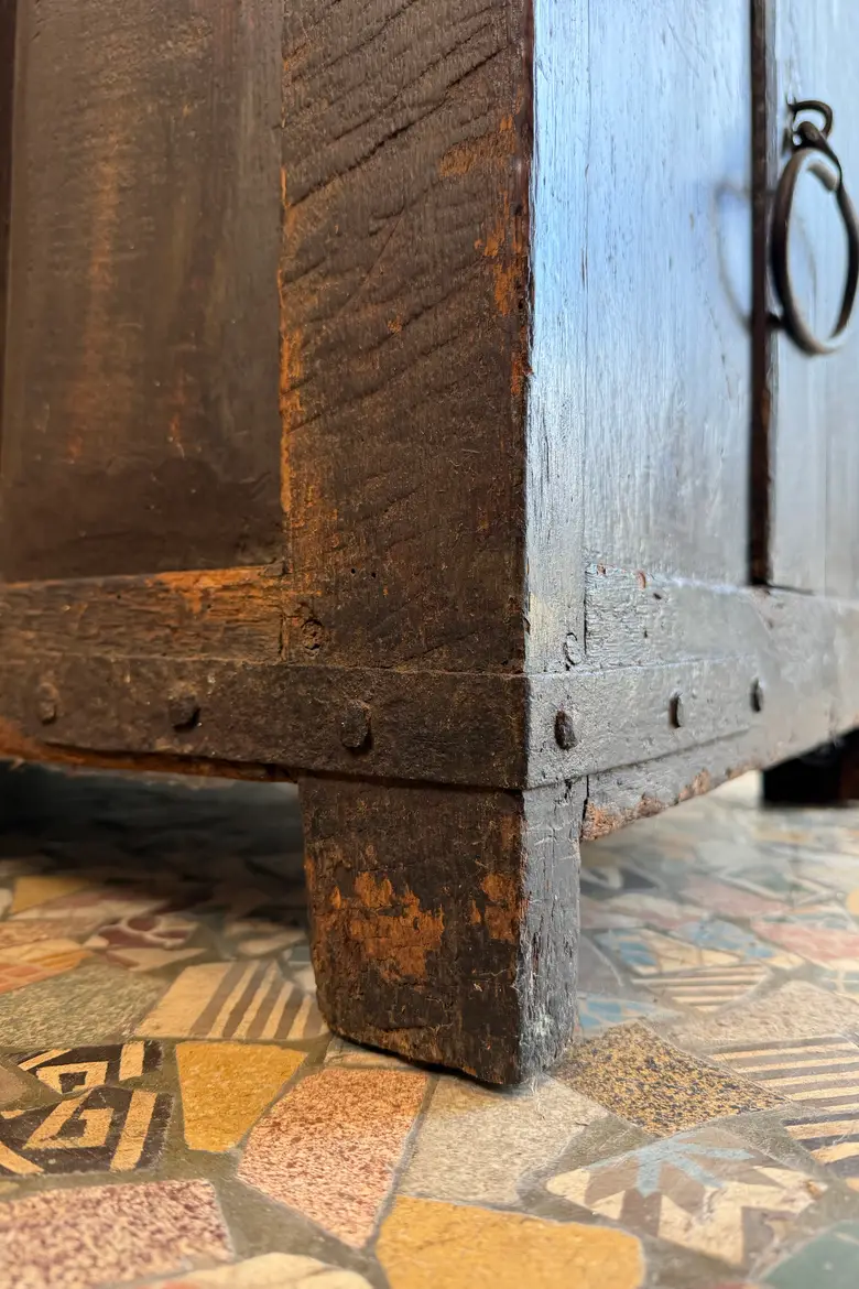 Coffre ancien en chêne
