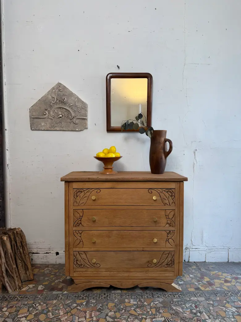 Commode Art déco en chêne – années 1930 — Commode Art déco en chêne – années 1930