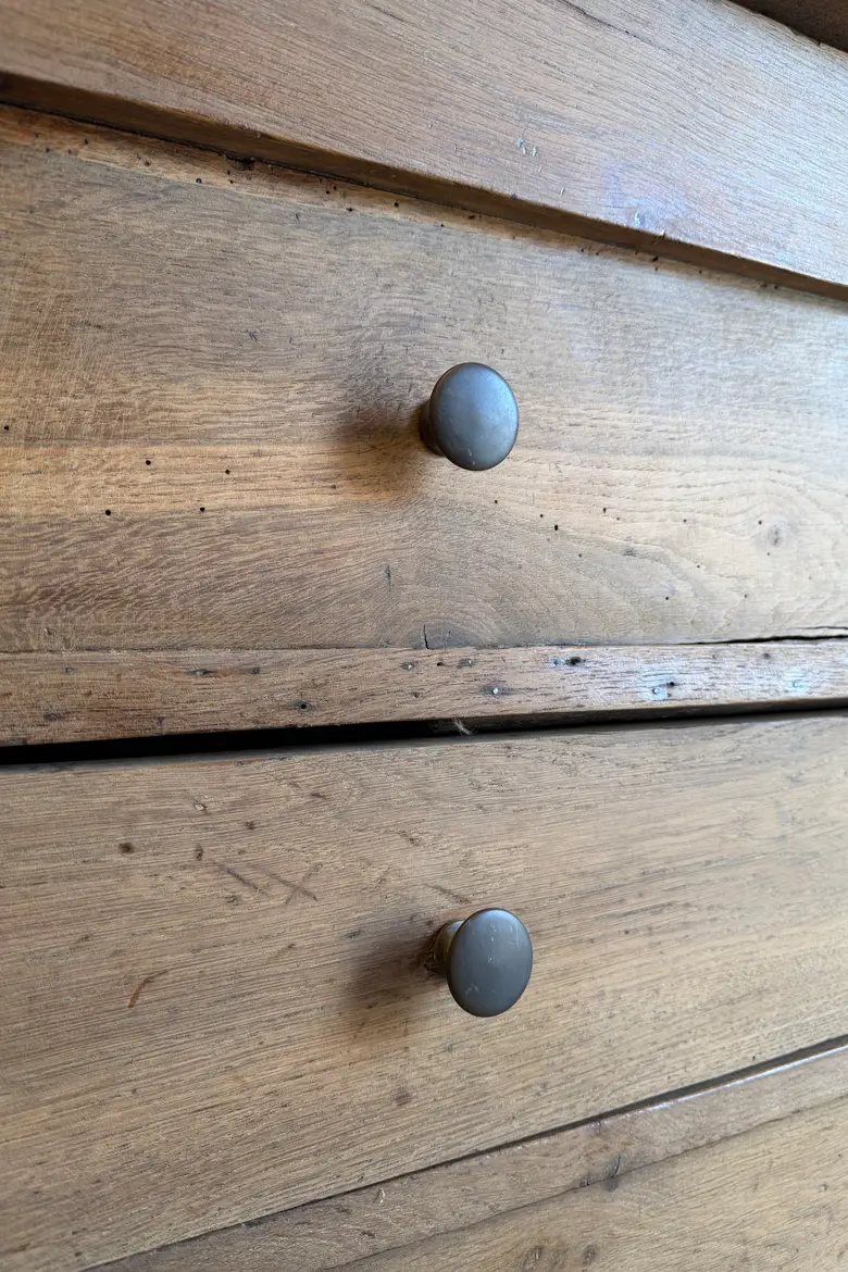 Commode coffre en chêne du XIXe siècle