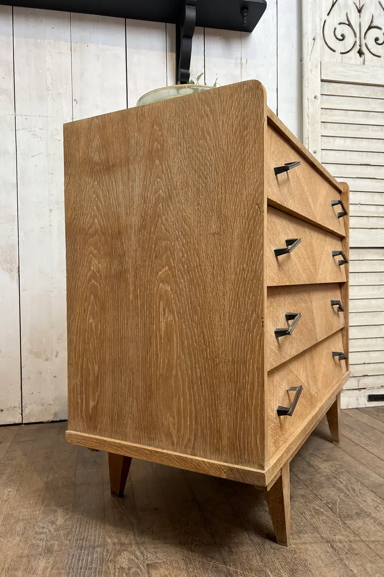 Commode vintage