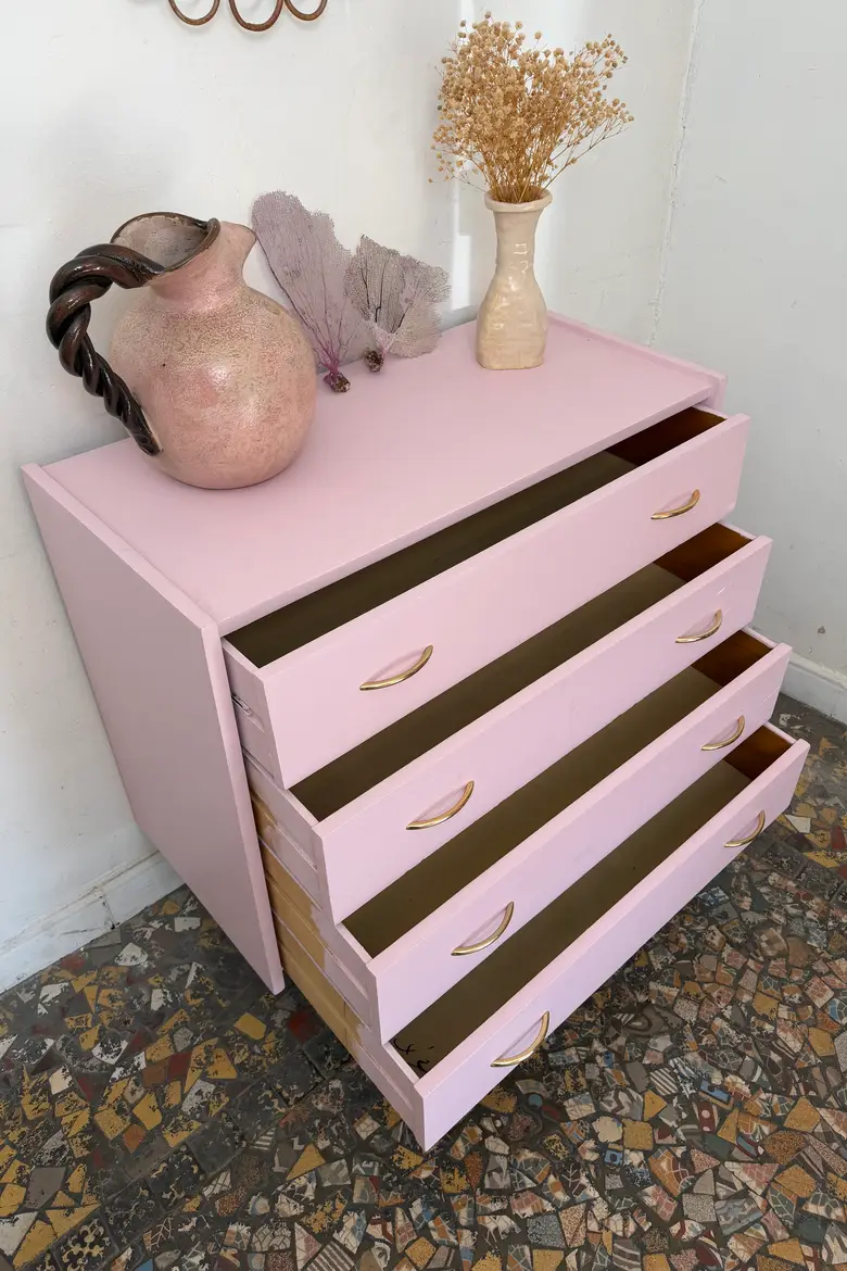 Commode vintage rose – Années 50/60