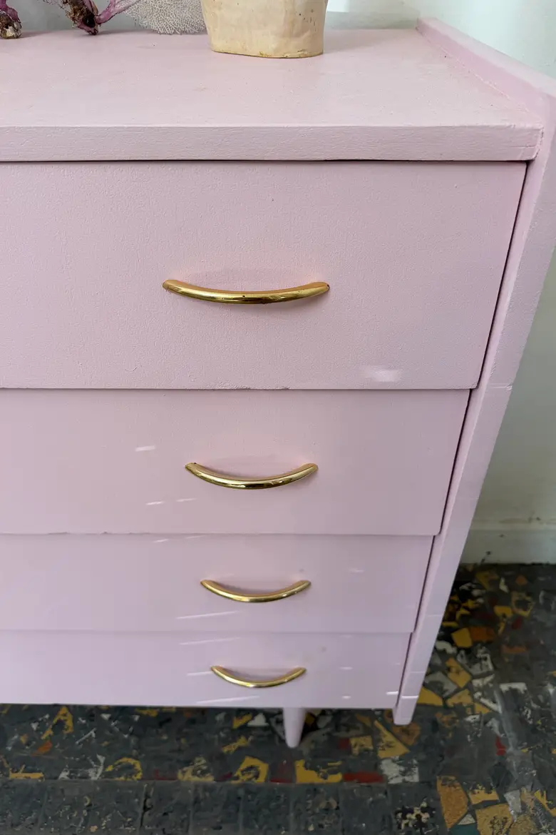 Commode vintage rose – Années 50/60