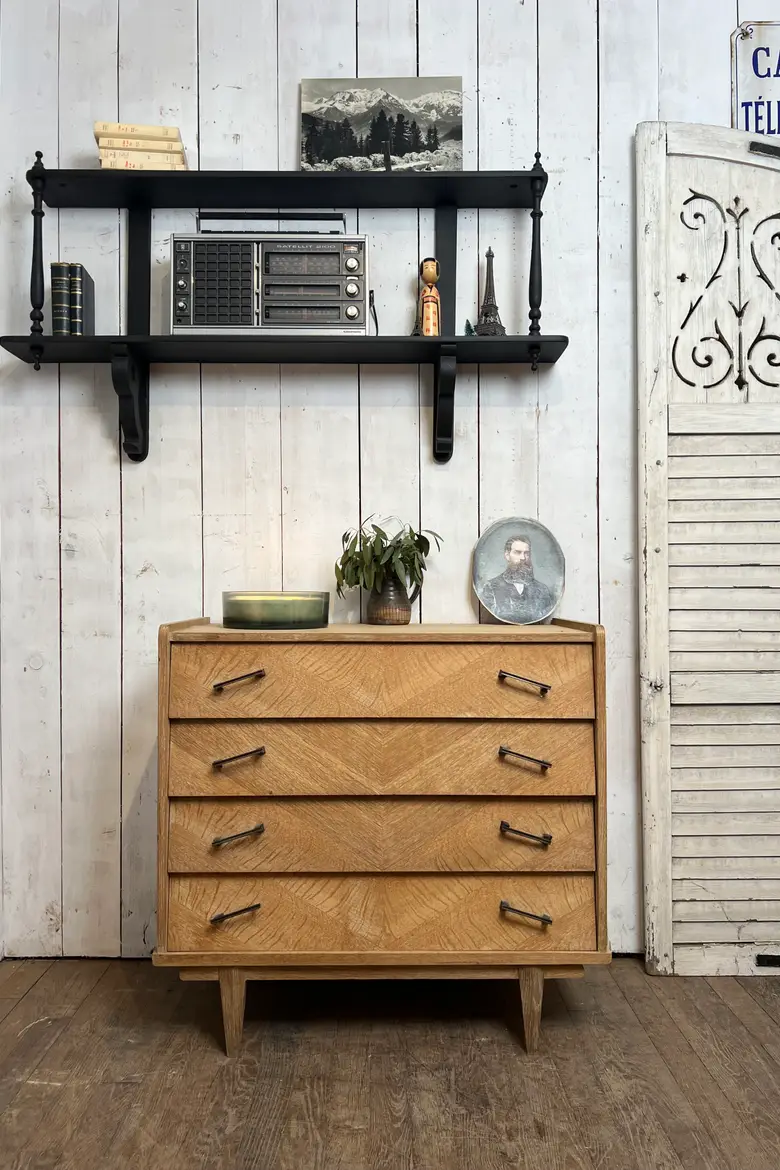 Commode vintage