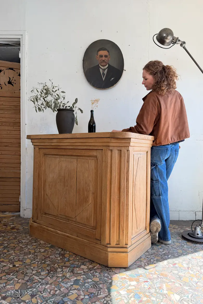 Comptoir art déco en chêne – XXe siècle