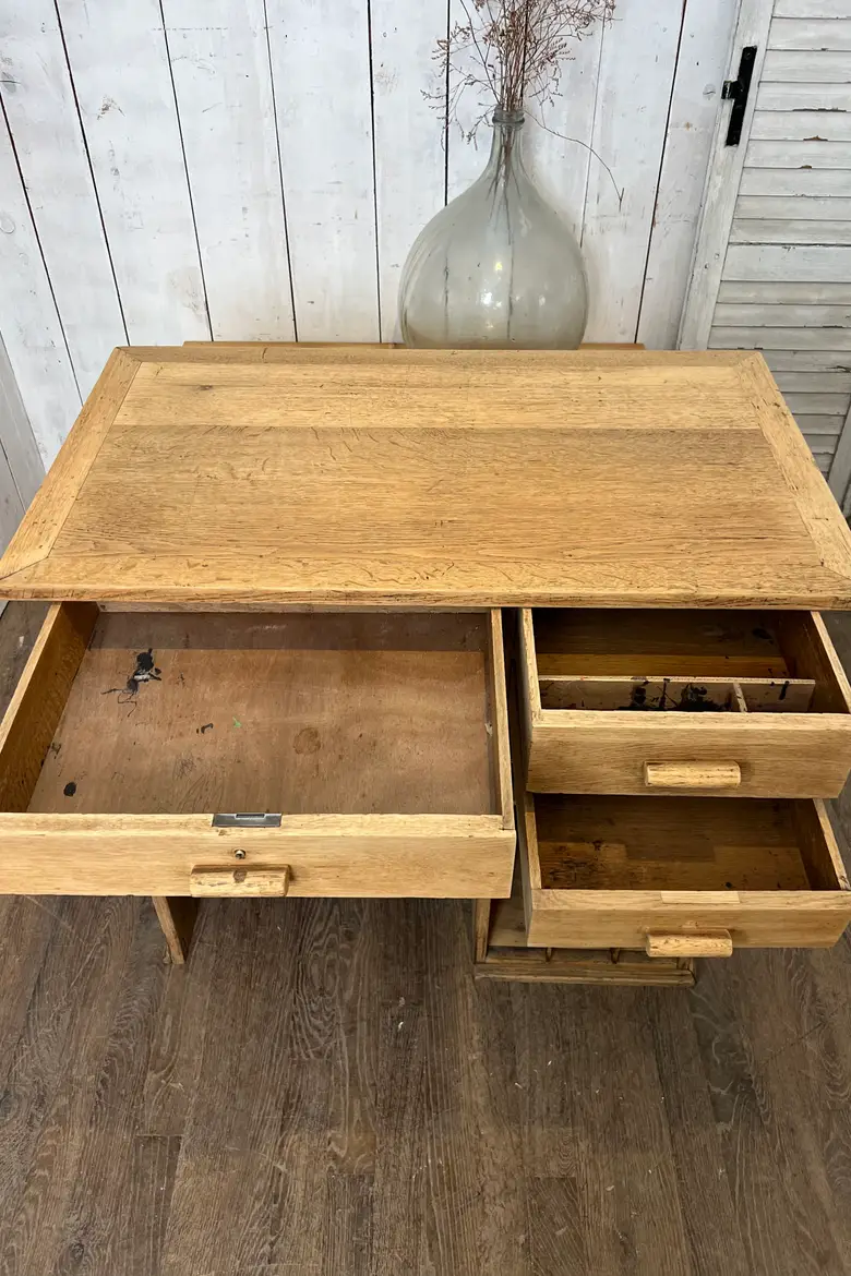 Comptoir de caisse en chêne