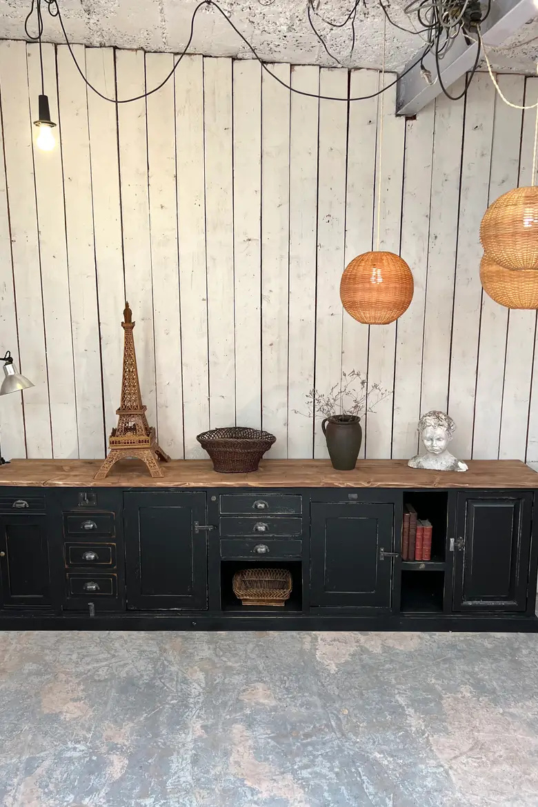 Grand meuble d’atelier en bois