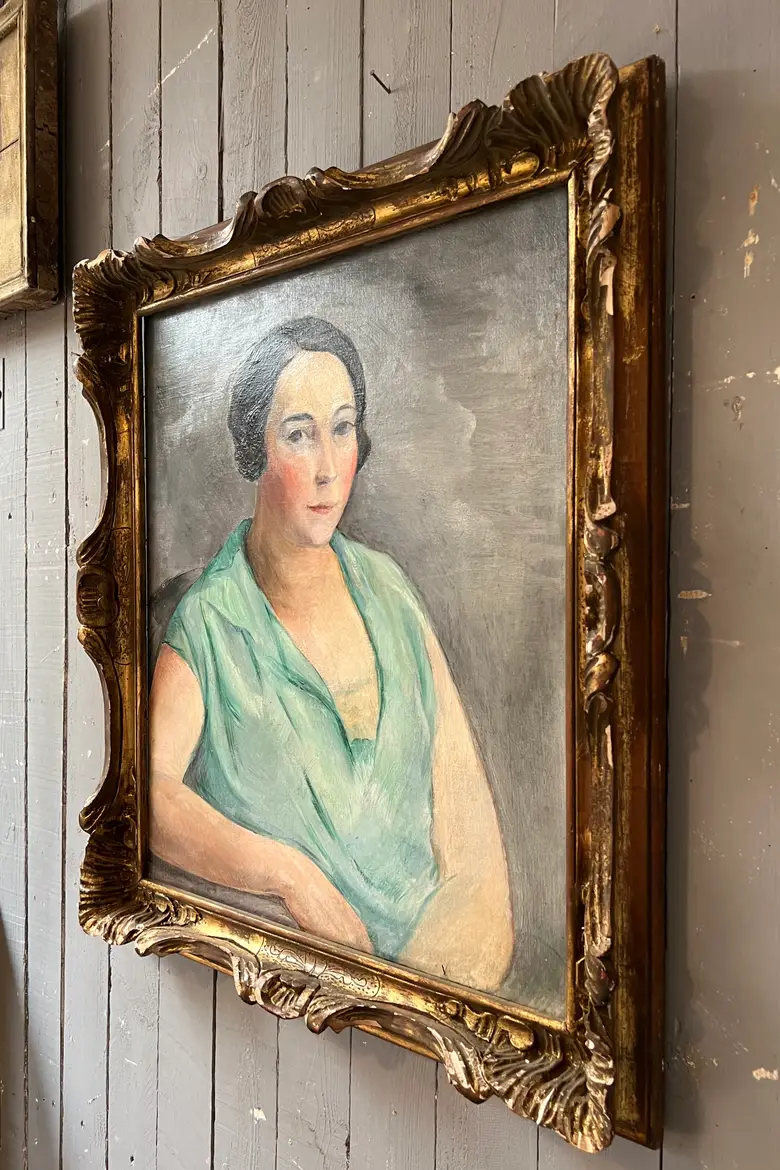 Ancien portrait de femme des années 40