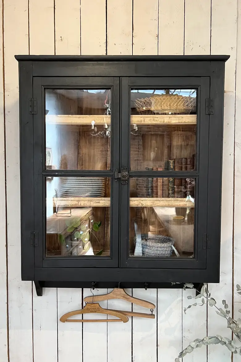 Ancienne vitrine à suspendre Début XXème