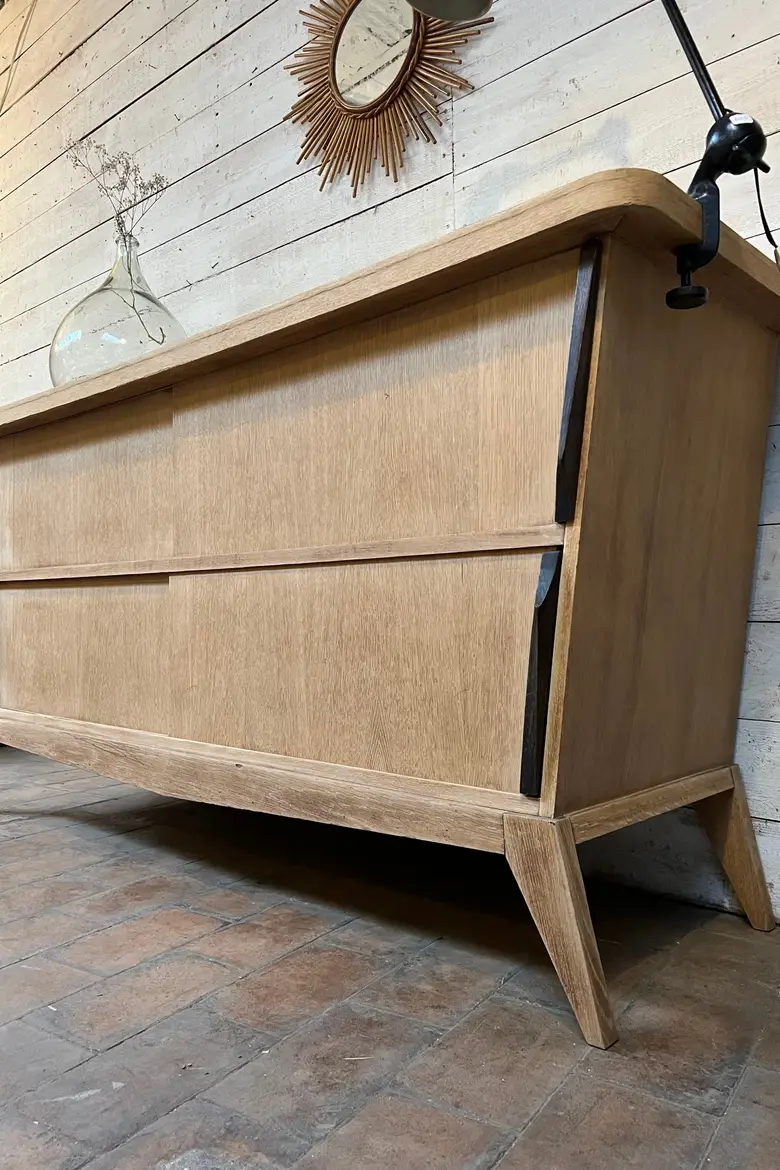 Enfilade en chêne pieds compas 1950