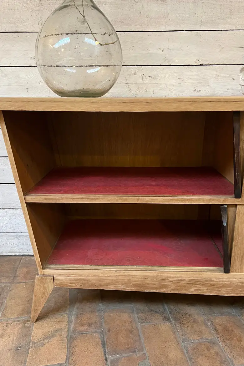 Enfilade en chêne pieds compas 1950