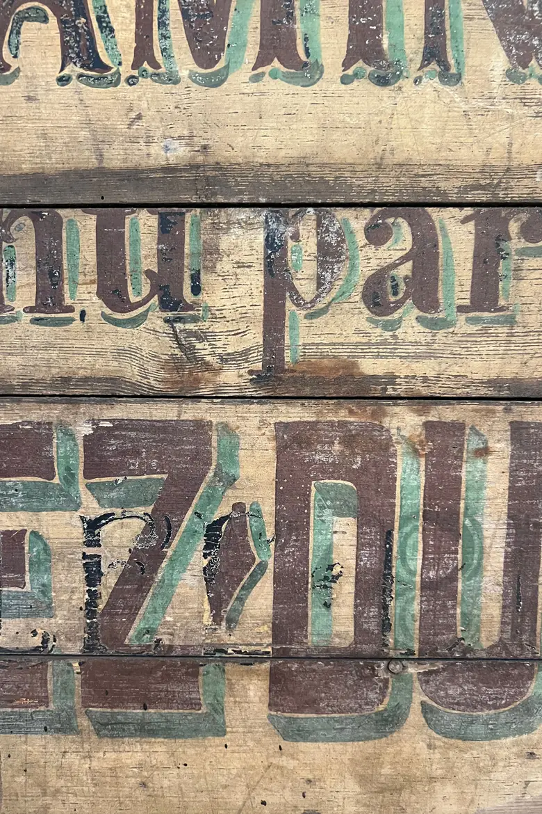 Enseigne de commerce en bois Début XXème