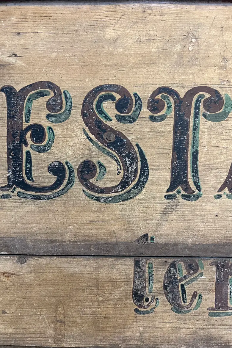 Enseigne de commerce en bois Début XXème