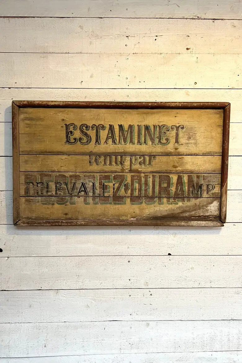 Enseigne de commerce en bois Début XXème