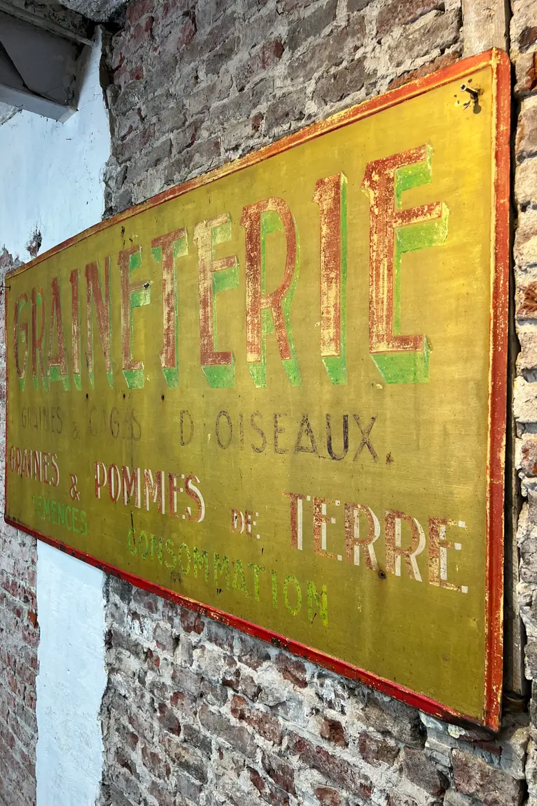 Enseigne de graineterie