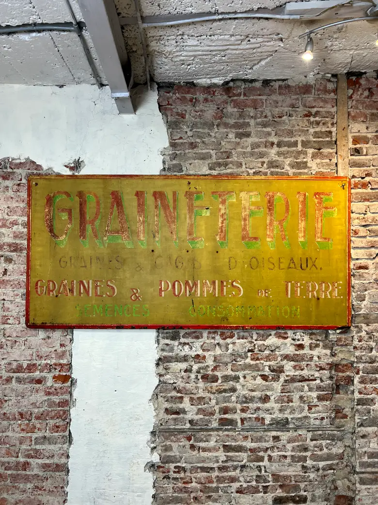 Enseigne de graineterie