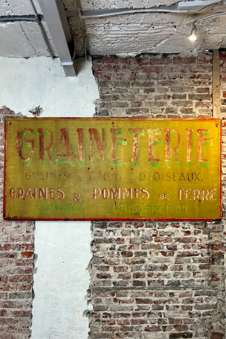 Enseigne de graineterie